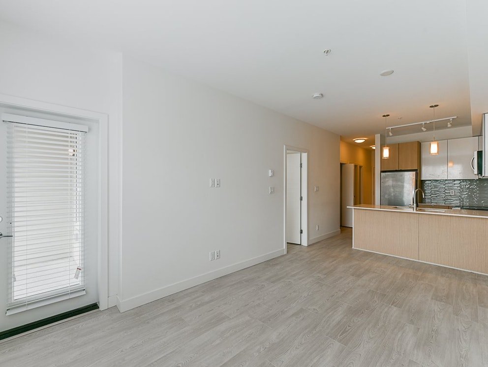 2 Bedroom Apartment for Rent - 19567 64 Ave, Surrey, BC 4