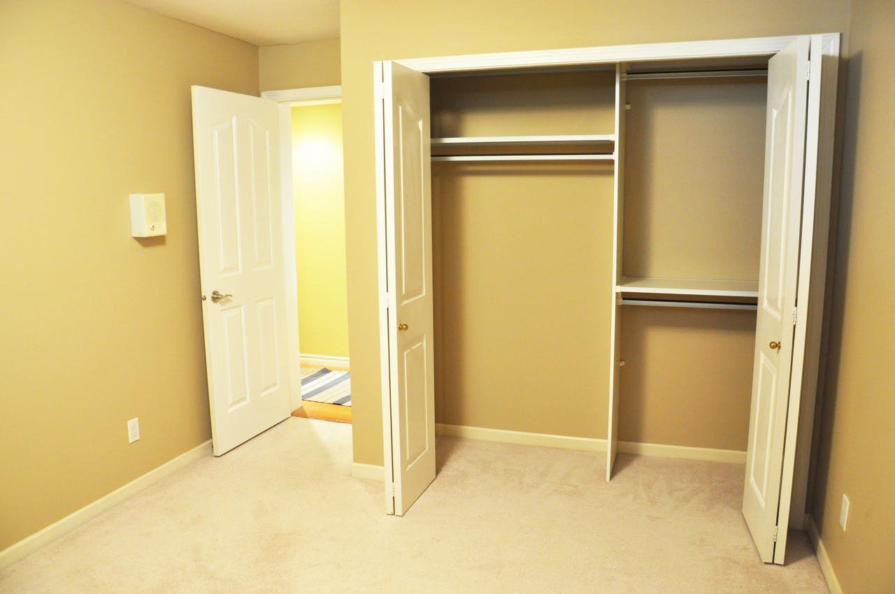 2 Bedroom Basement Suite for Rent - W 33rd Ave, Vancouver, BC 4