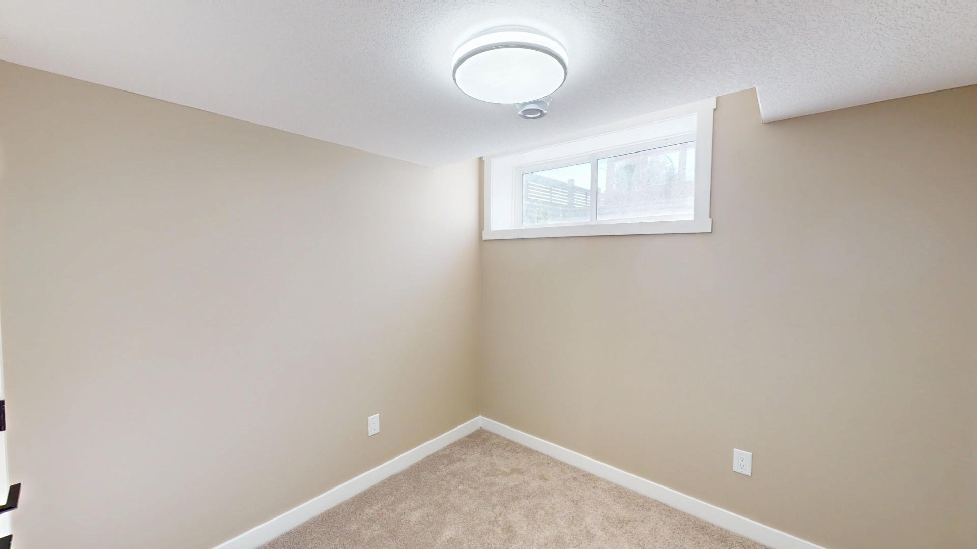 2 Bedroom Private Suite for Rent - 195 Livingston Ave Ne Bsmt Suite, Calgary, AB 5