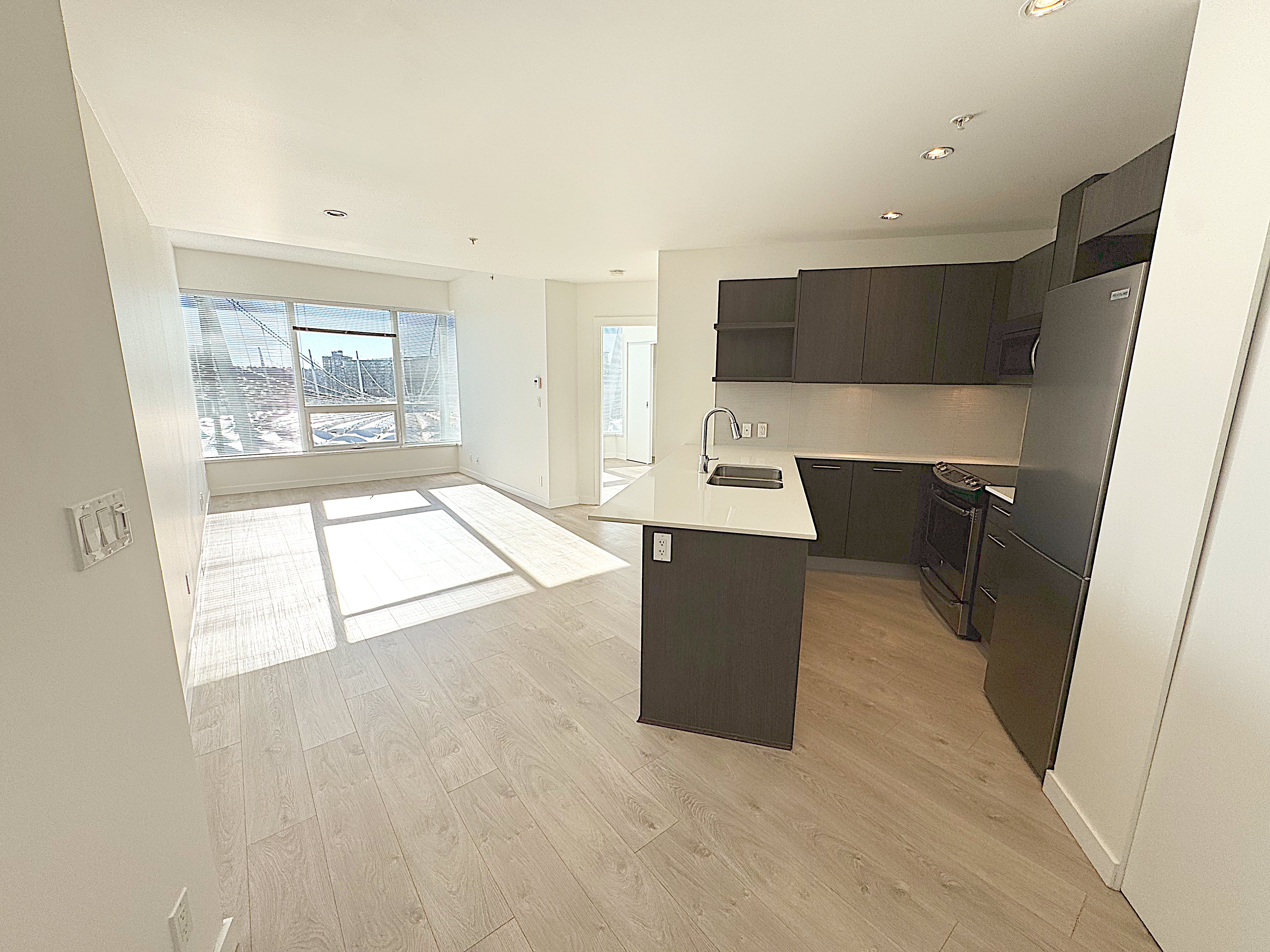 2 Bedroom Apartment for Rent - 97 West Georgia St., Vancouver, BC 3
