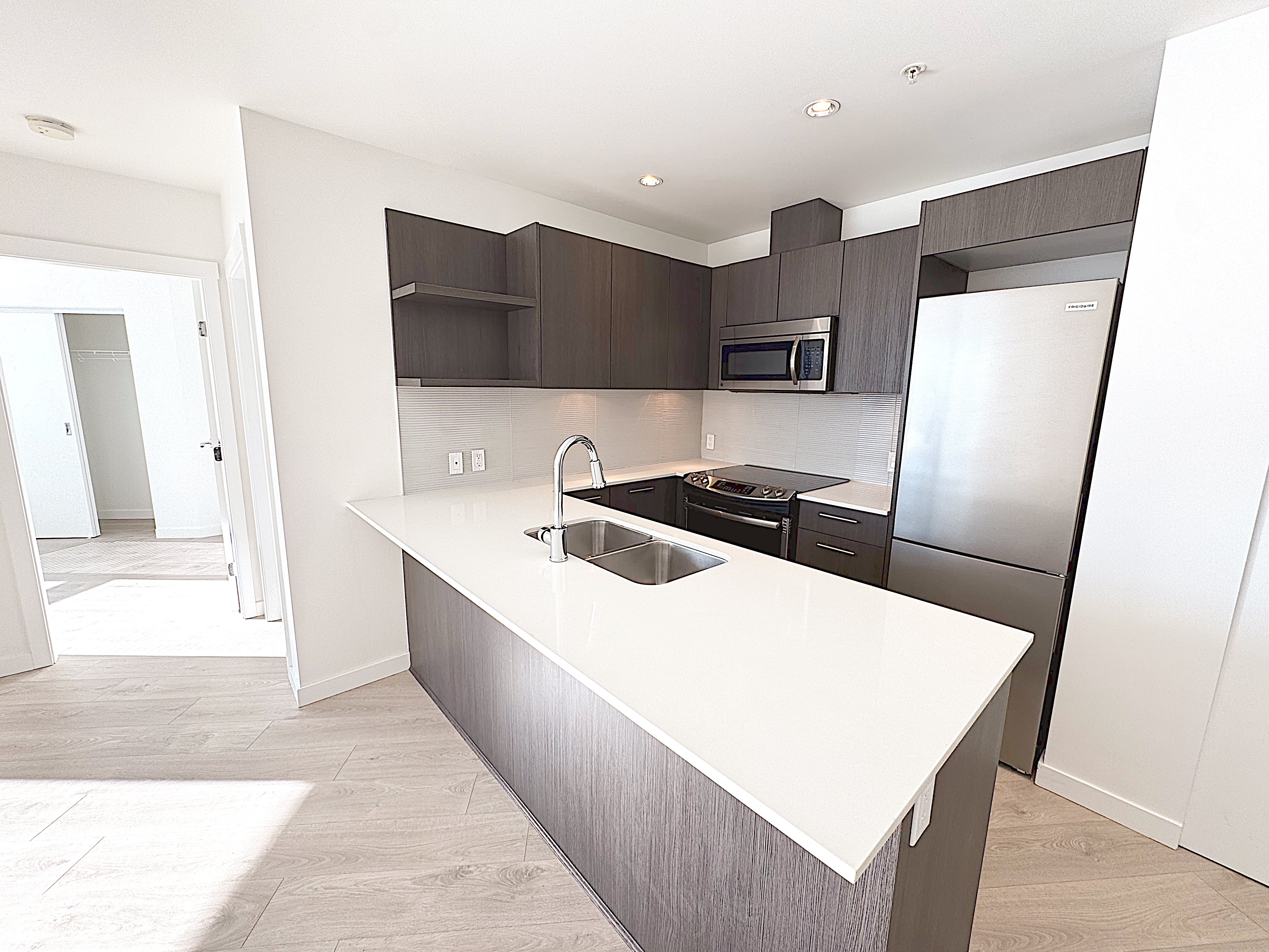 2 Bedroom Apartment for Rent - 97 West Georgia St., Vancouver, BC 4