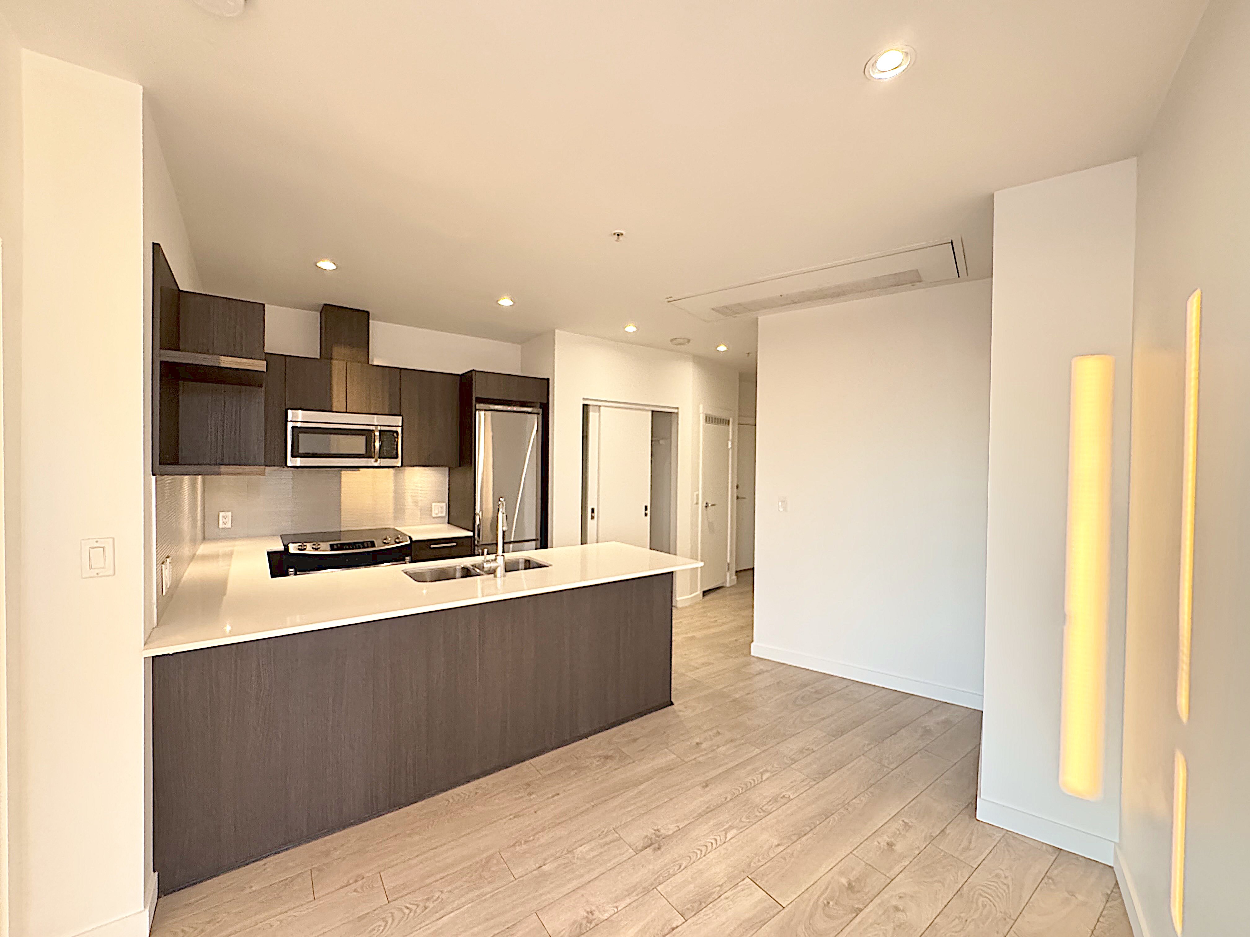 2 Bedroom Apartment for Rent - 97 West Georgia St., Vancouver, BC 5