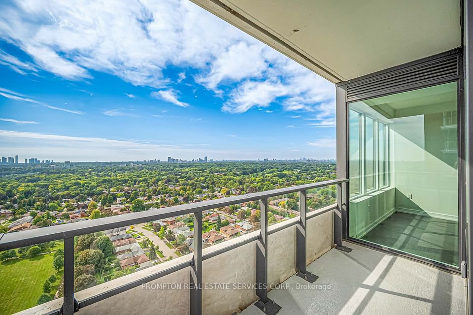 3 Bedroom Apartment for Rent - 4010 Eglinton Ave W, Etobicoke, ON 2