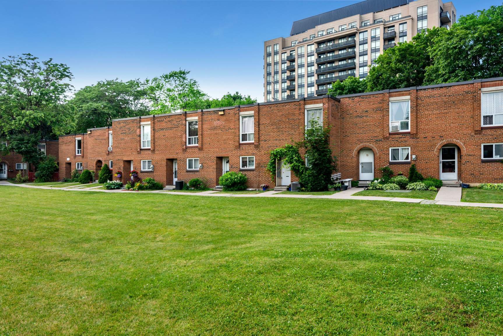 4 Bedroom Townhouse for Rent - 160 Cactus Avenue, Toronto, ON 4