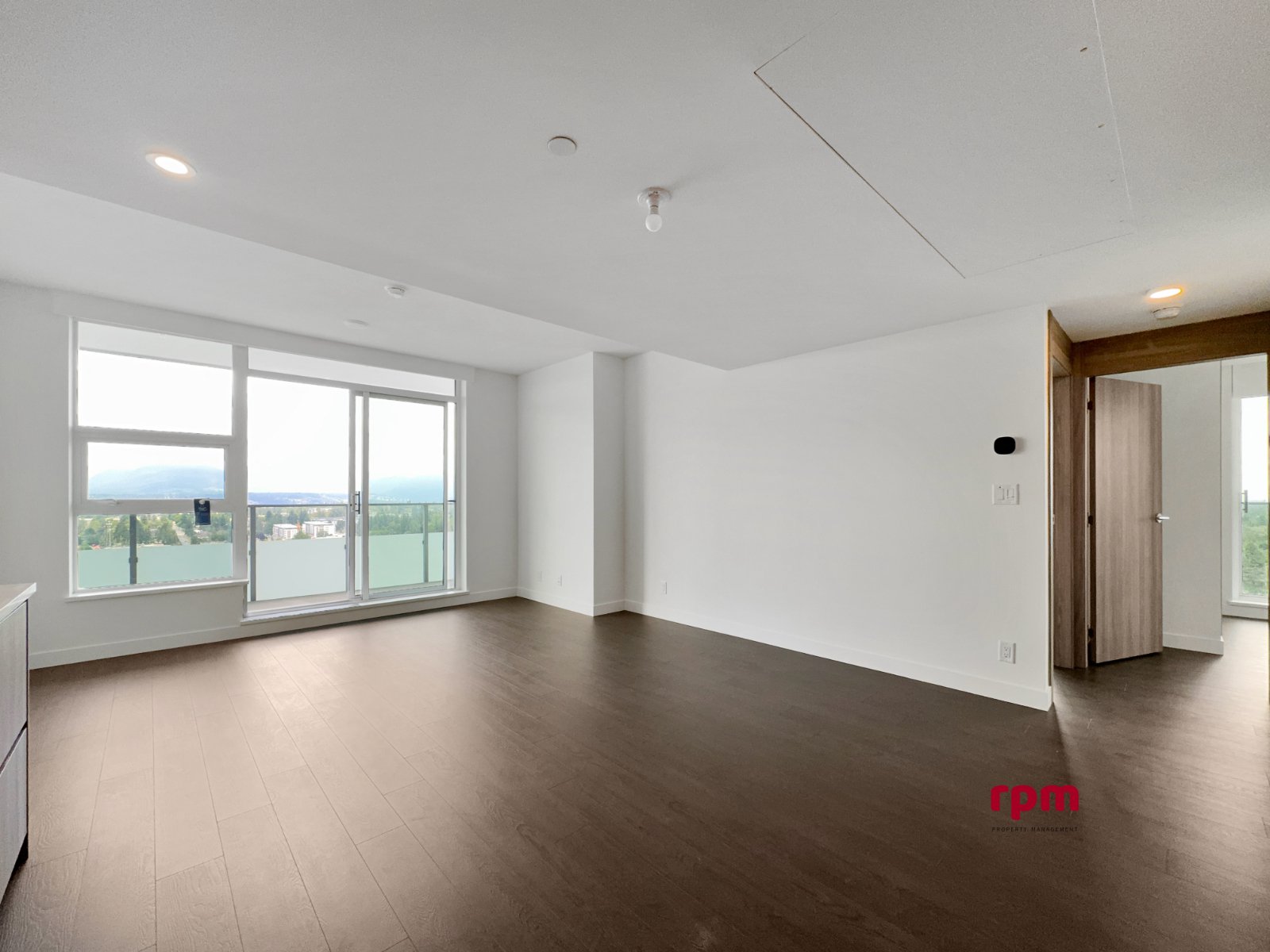 3 Bedroom Apartment for Rent - 13778 100 Ave, Surrey, BC 5