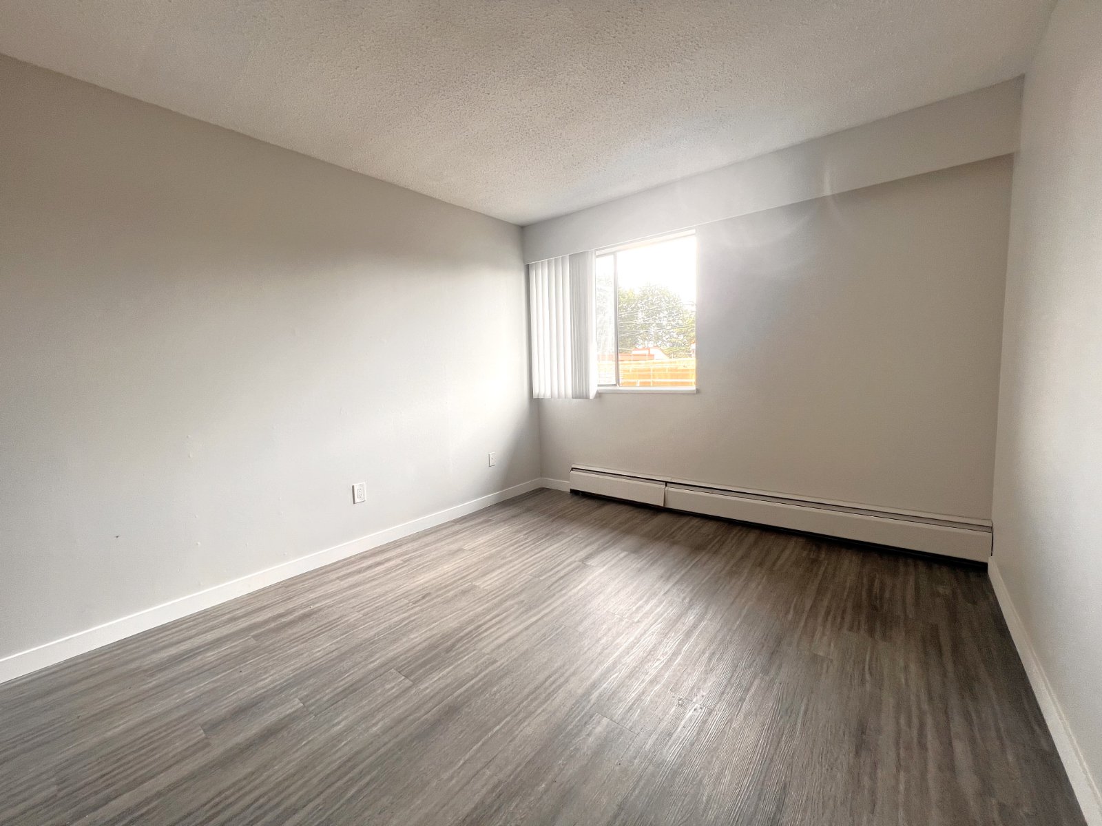 2 Bedroom Apartment for Rent - 2232 McAllister Ave, Port Coquitlam, BC 5