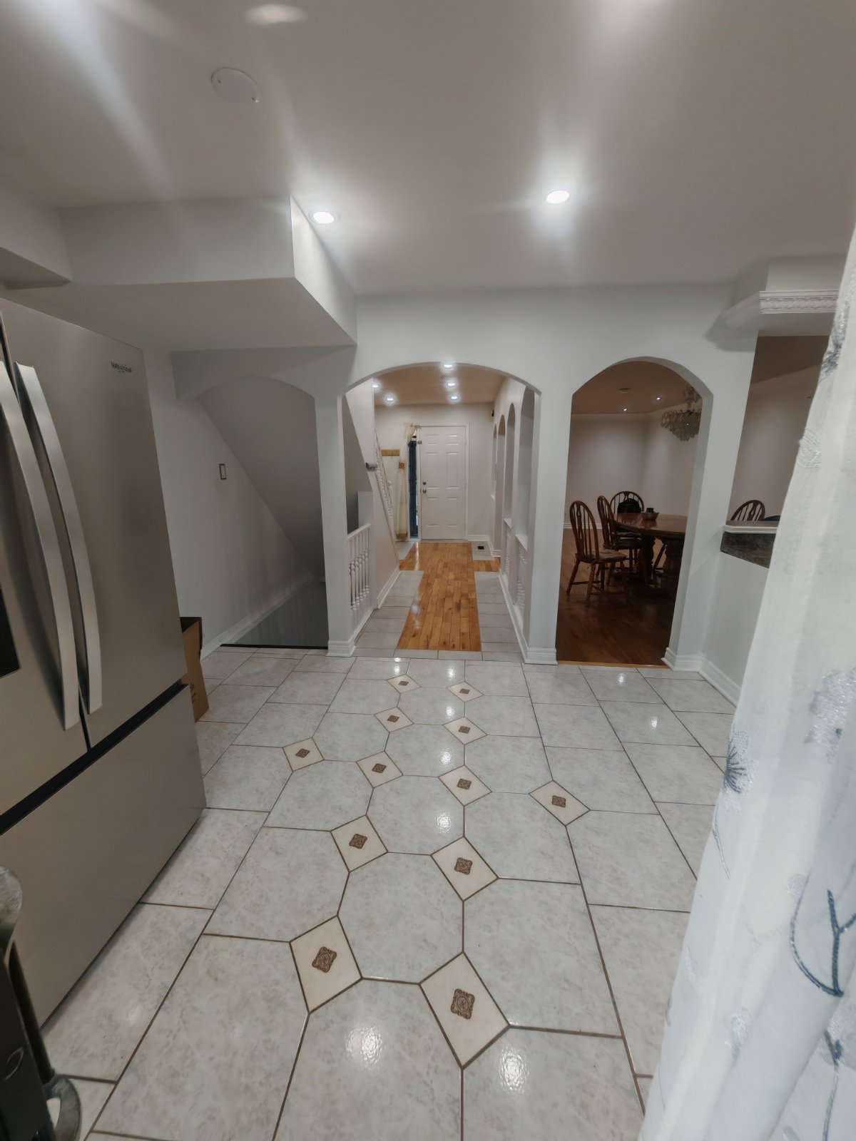 3 Bedroom Private Suite for Rent - Murray St, Brampton, ON 2