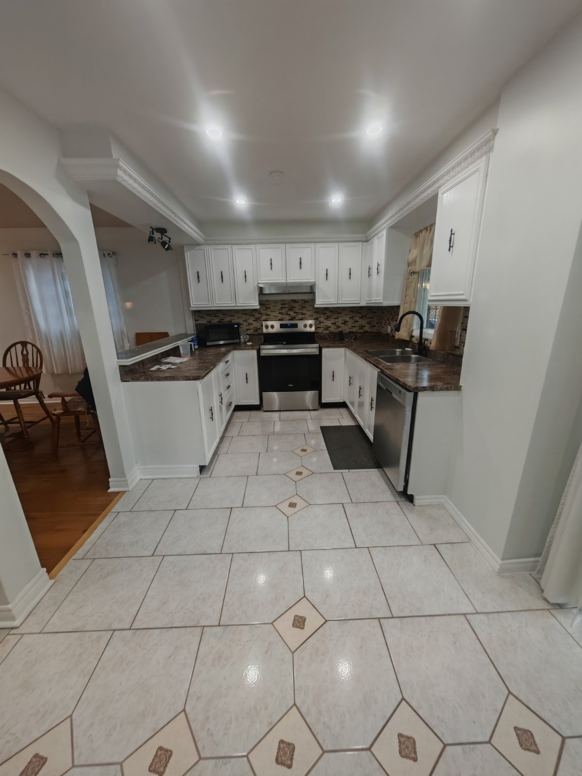3 Bedroom Private Suite for Rent - Murray St, Brampton, ON 5