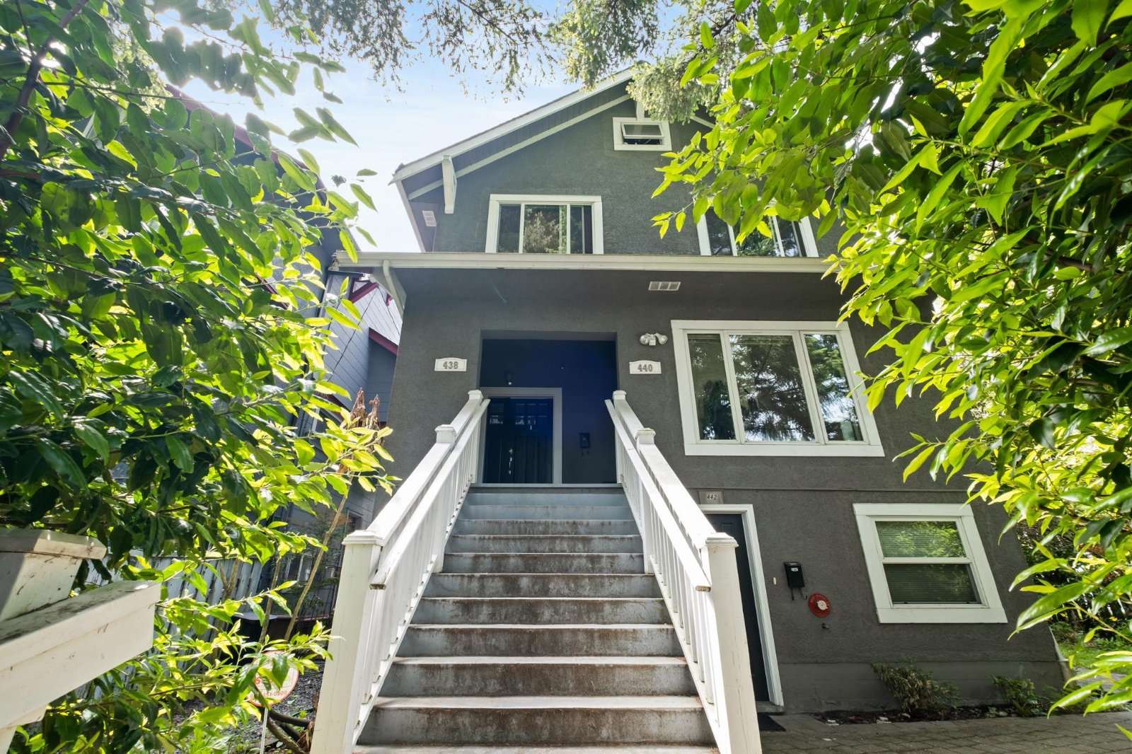 3 Bedroom House for Rent - 442 W 17th Ave, Vancouver, BC 2