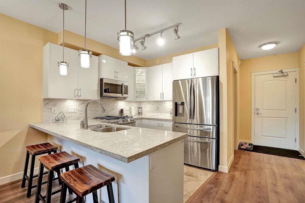 2 Bedroom Apartment for Rent - 8538 203A St, Langley, BC 5