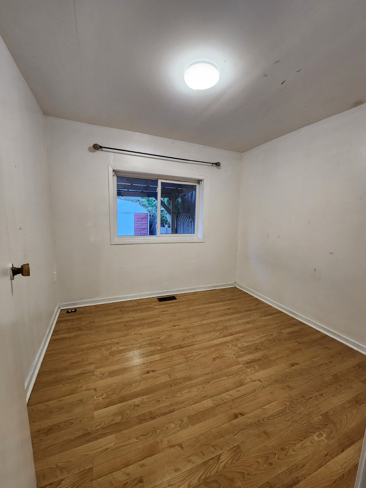 2 Bedroom Apartment for Rent - Major St, Toronto, ON 4
