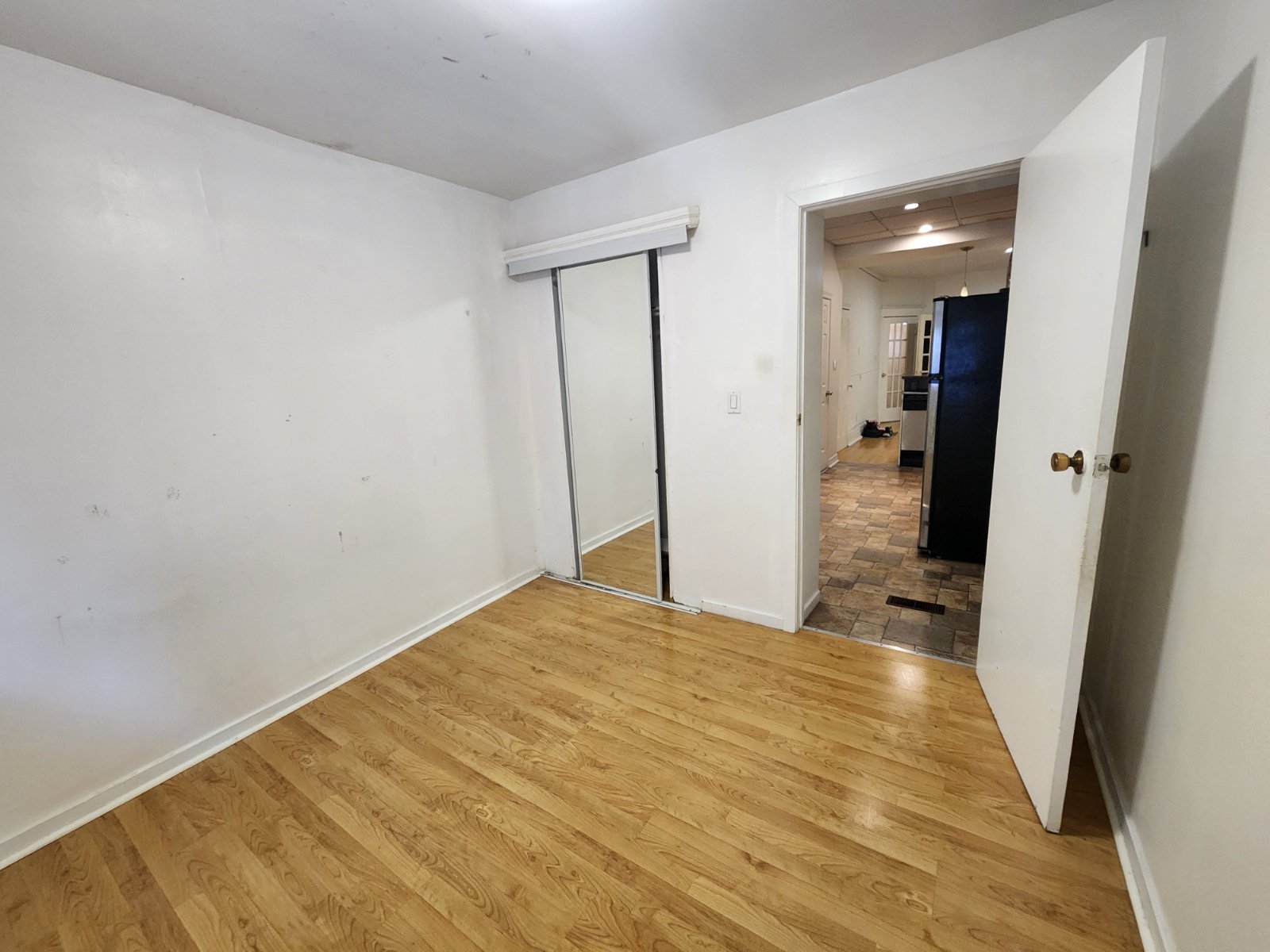 2 Bedroom Apartment for Rent - Major St, Toronto, ON 5
