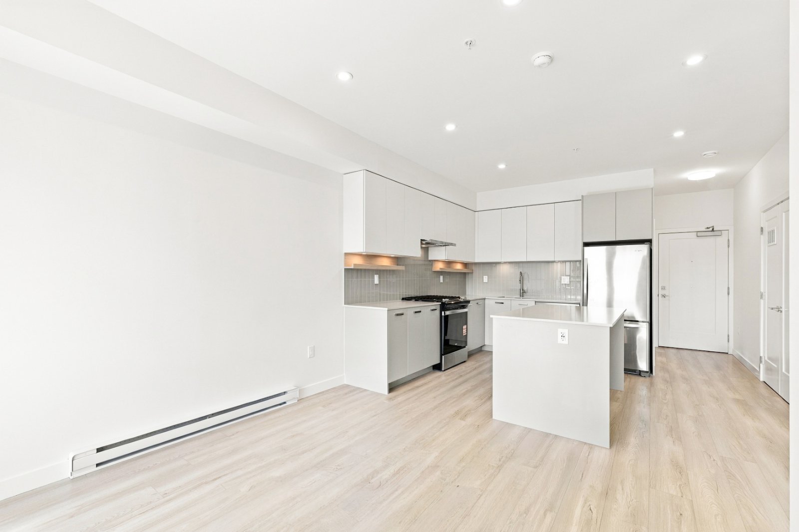 2 Bedroom Apartment for Rent - 13760 75A Avenue, Surrey, BC 4