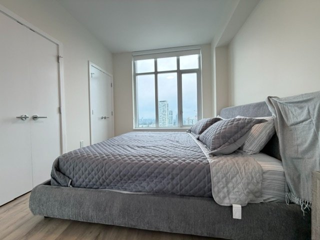 2 Bedroom Apartment for Rent - 10428 Whalley Blvd, Surrey, BC 5