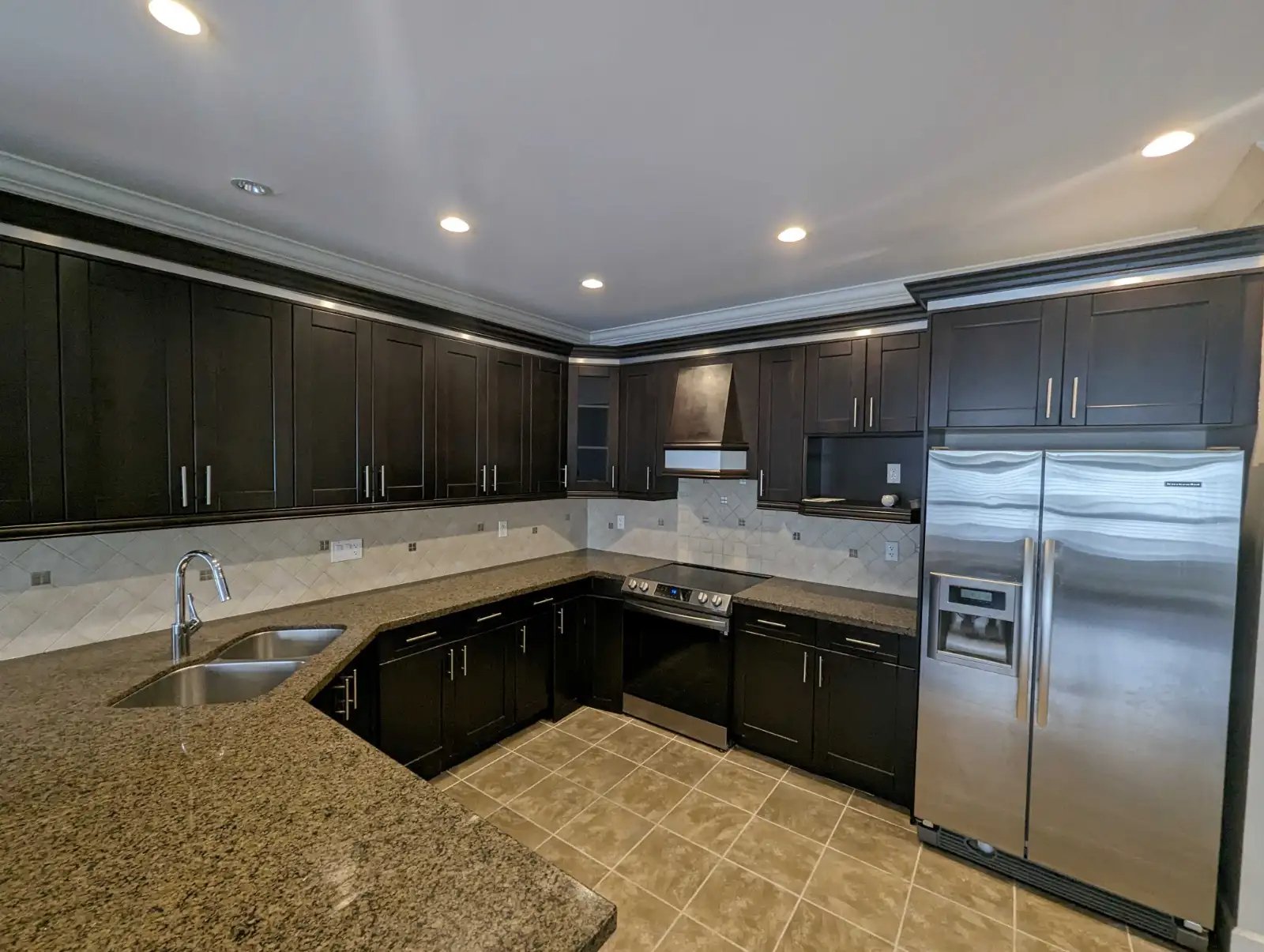 3 Bedroom House for Rent - 195A St, Surrey, BC 3