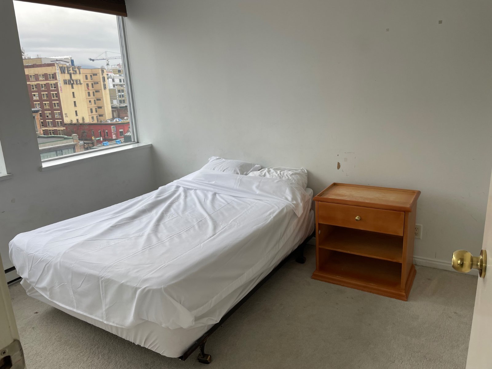 2 Bedroom Apartment for Rent - 550 Taylor Street, Vancouver, BC 4