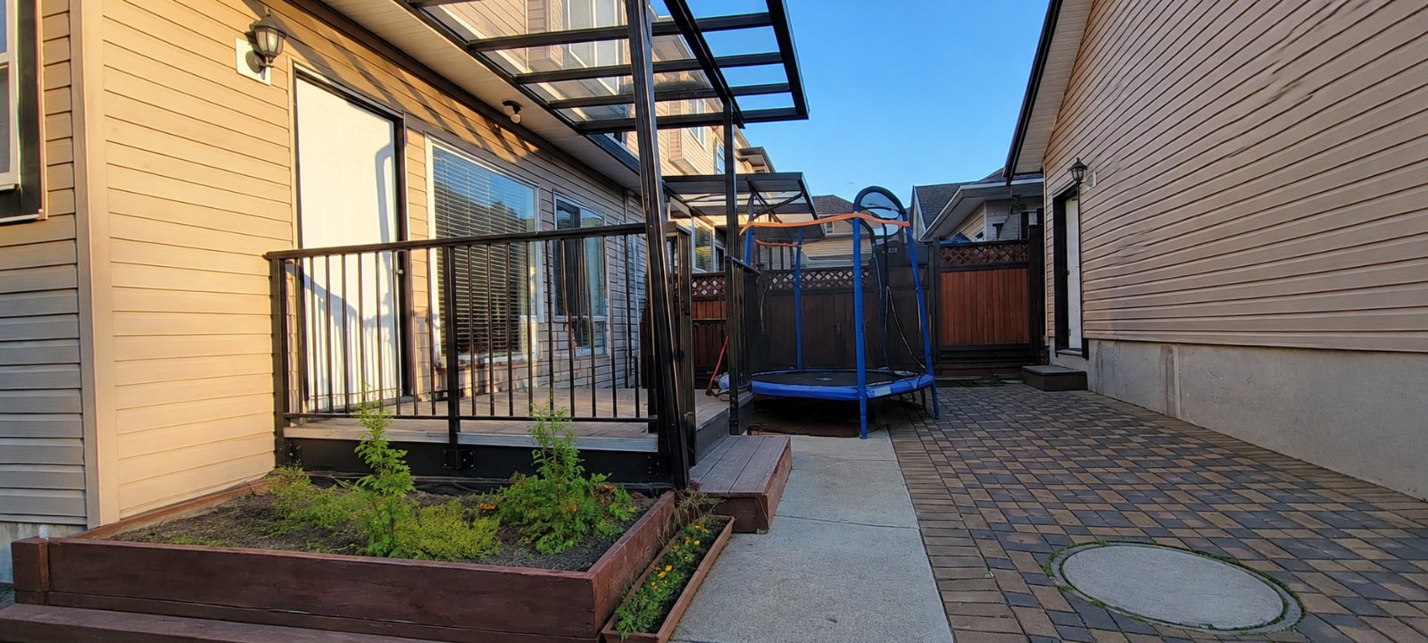 6 Bedroom House for Rent - 6099 148 St, Surrey, BC 4