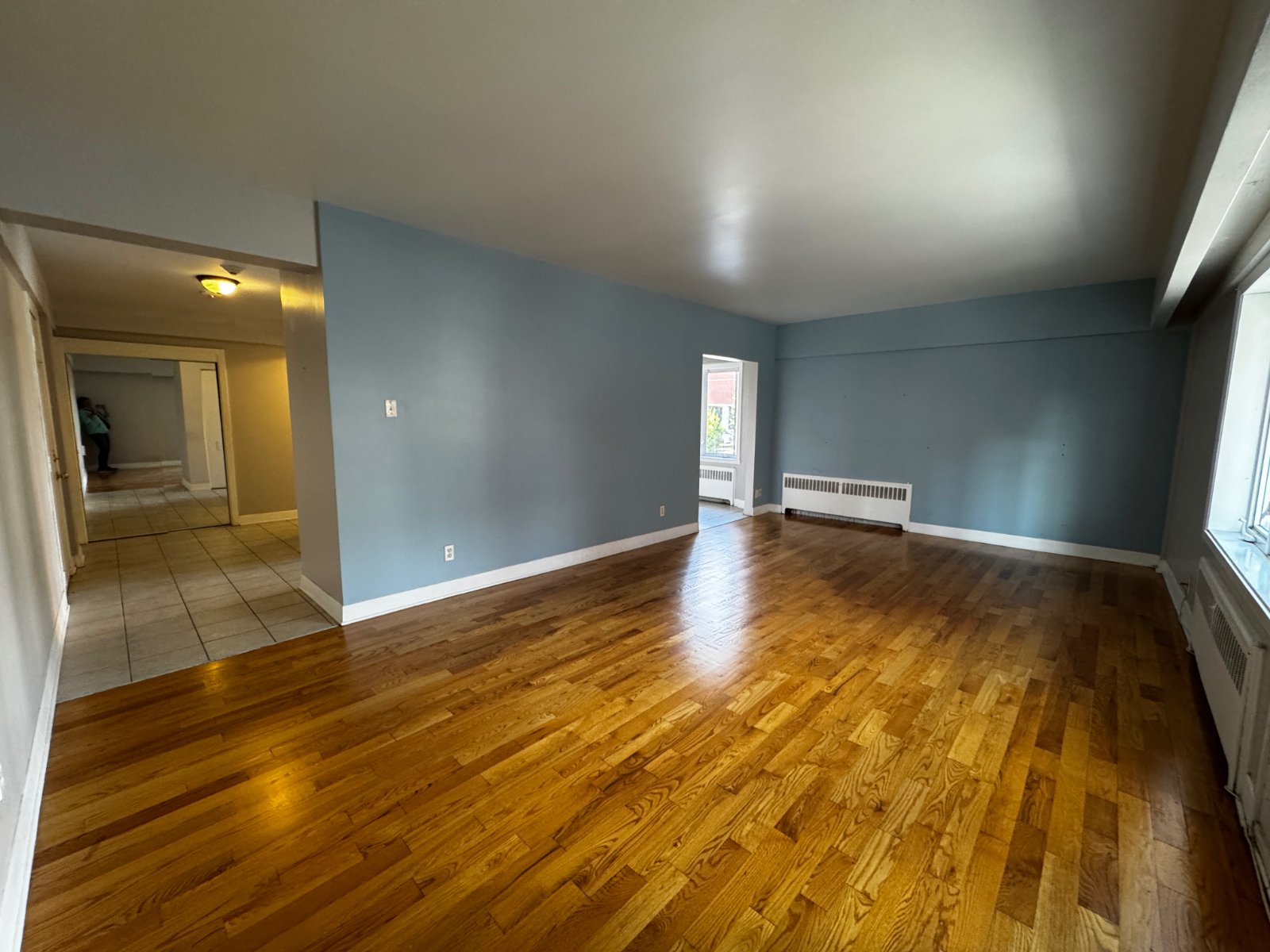 Room in Apartment for Rent - 856 Avenue Plymouth, Mont-Royal, QC 3