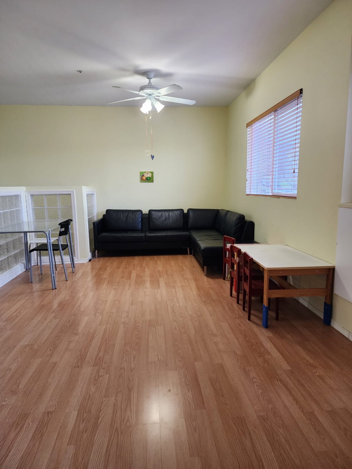 3 Bedroom Garden Suite for Rent - Tanner St, Vancouver, BC 2