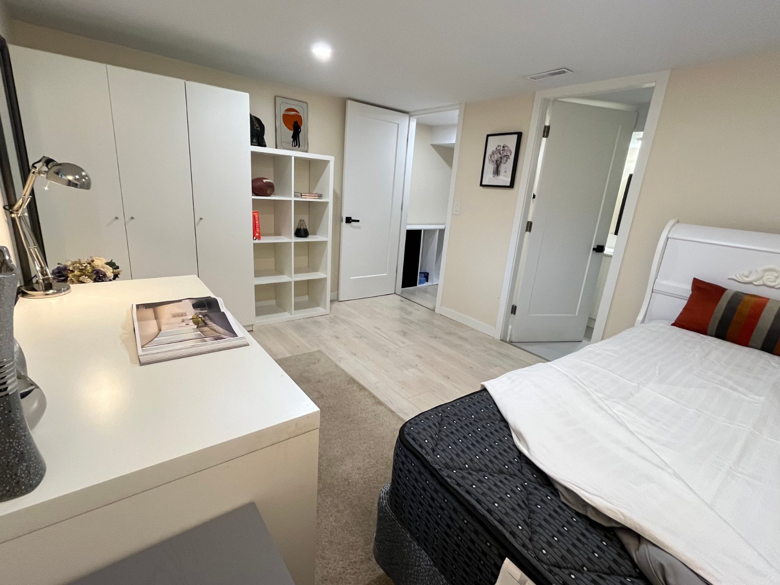 Room in House for Rent - W 49th Ave, Vancouver, BC 3
