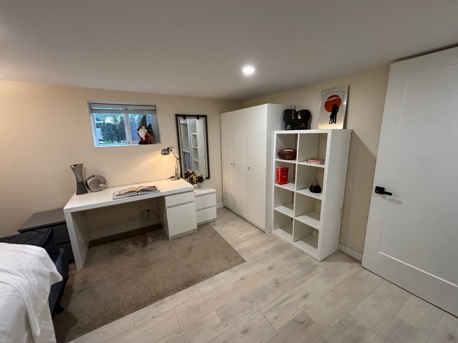 Room in House for Rent - W 49th Ave, Vancouver, BC 4