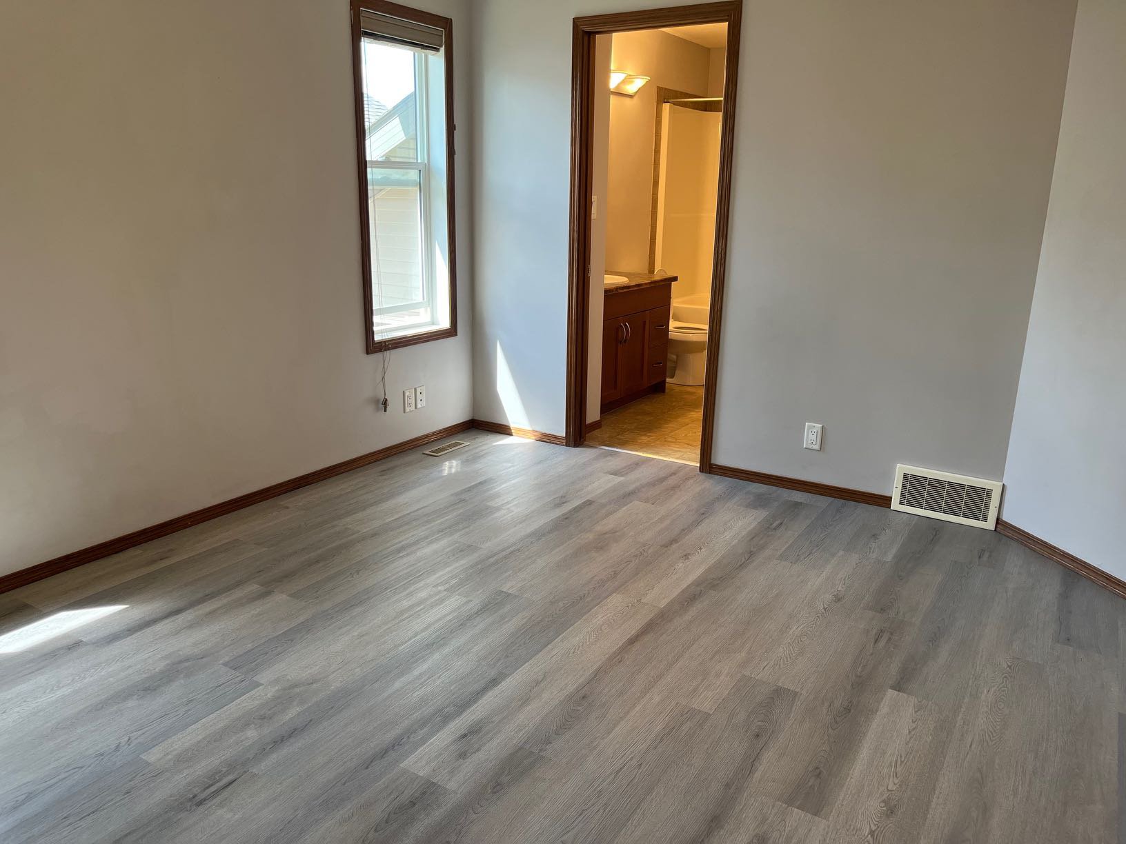 3 Bedroom Apartment for Rent - 102 Jaspar Crescent, Red Deer, AB 5