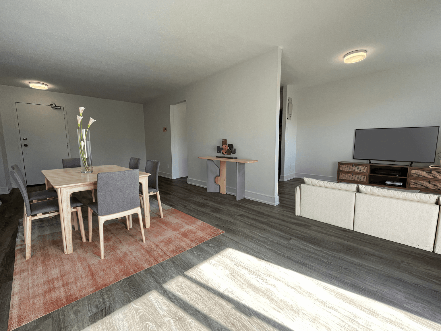 2 Bedroom Apartment for Rent - 139 Christopher Drive,205 & 215 Champlain Blvd, Cambridge, ON 4