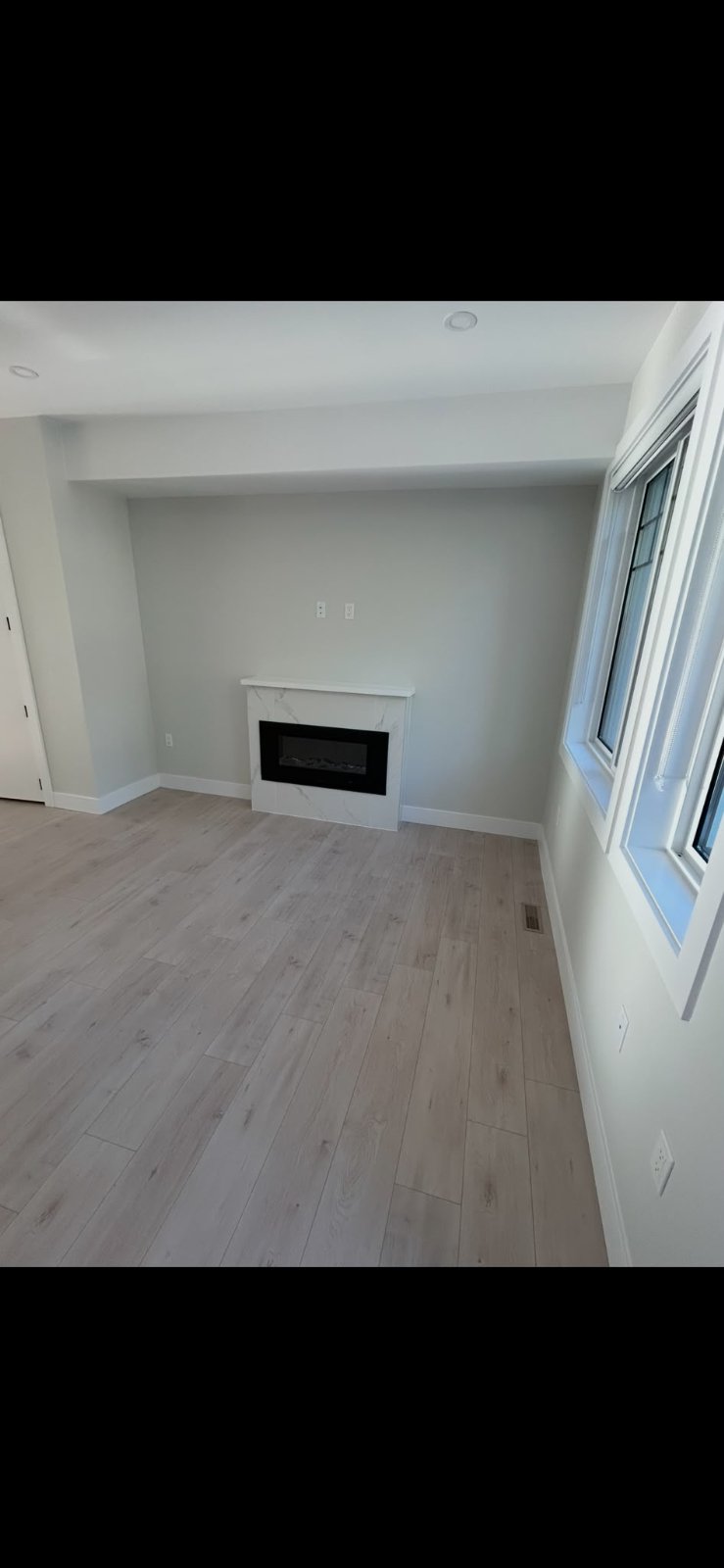 3 Bedroom Townhouse for Rent - 23627 132 Ave, Maple Ridge, BC 2