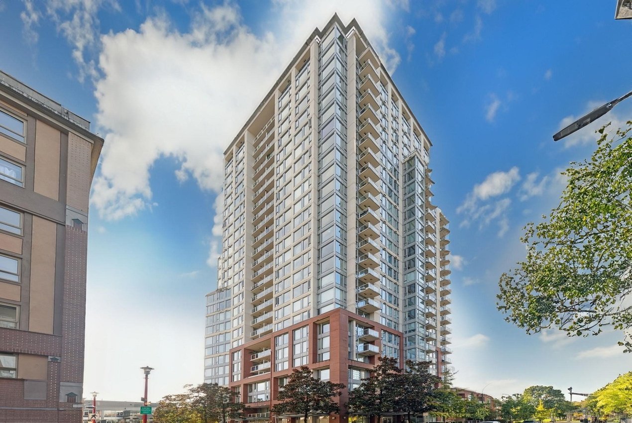 Room in Apartment for Rent - 550 Taylor St, Vancouver, BC 4