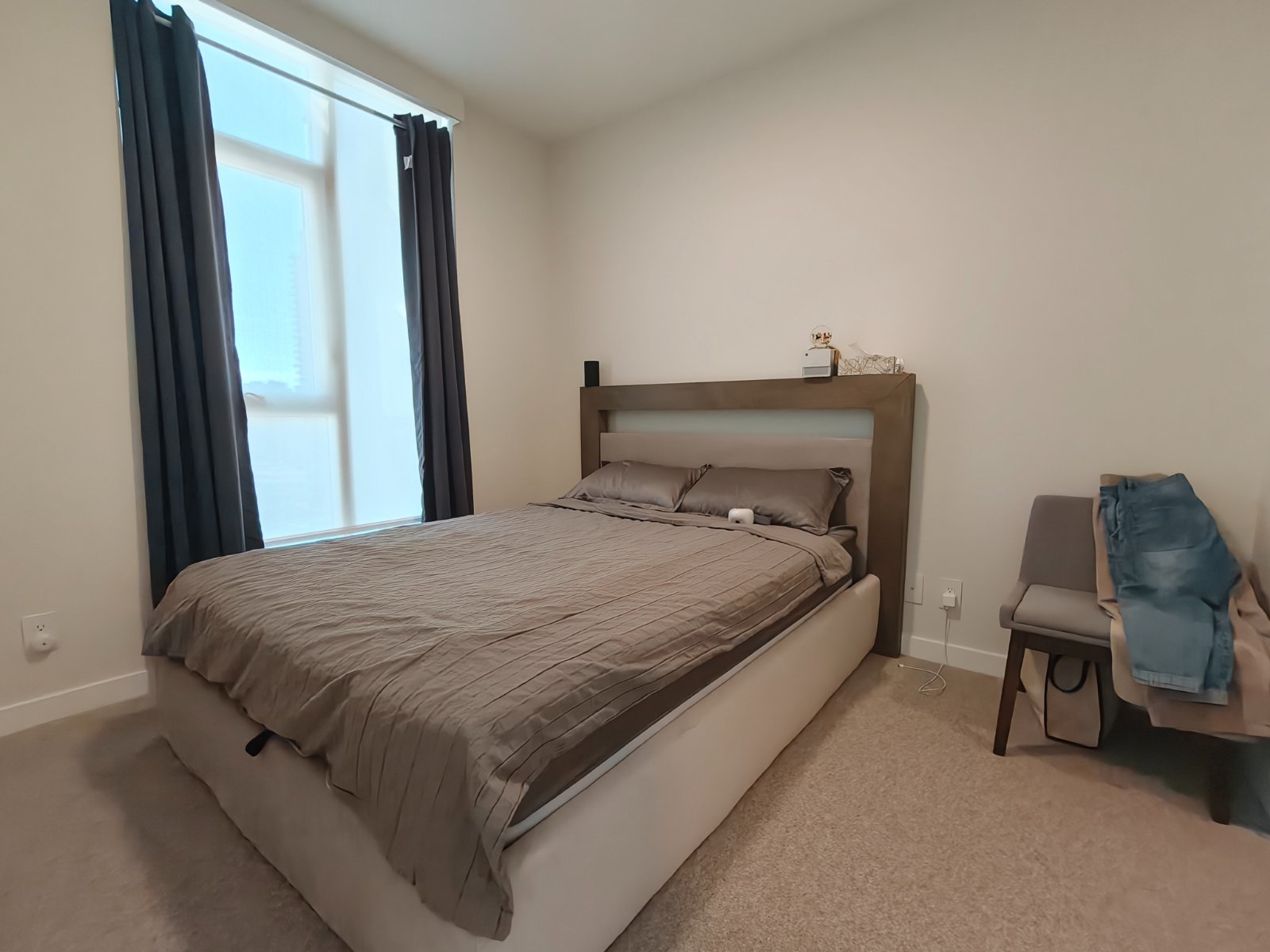 2 Bedroom Apartment for Rent - 4168 Lougheed Highway, Burnaby, BC 2