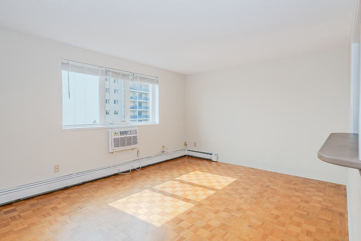2 Bedroom Apartment for Rent - 5 Valhalla Drive, Winnipeg, MB 3