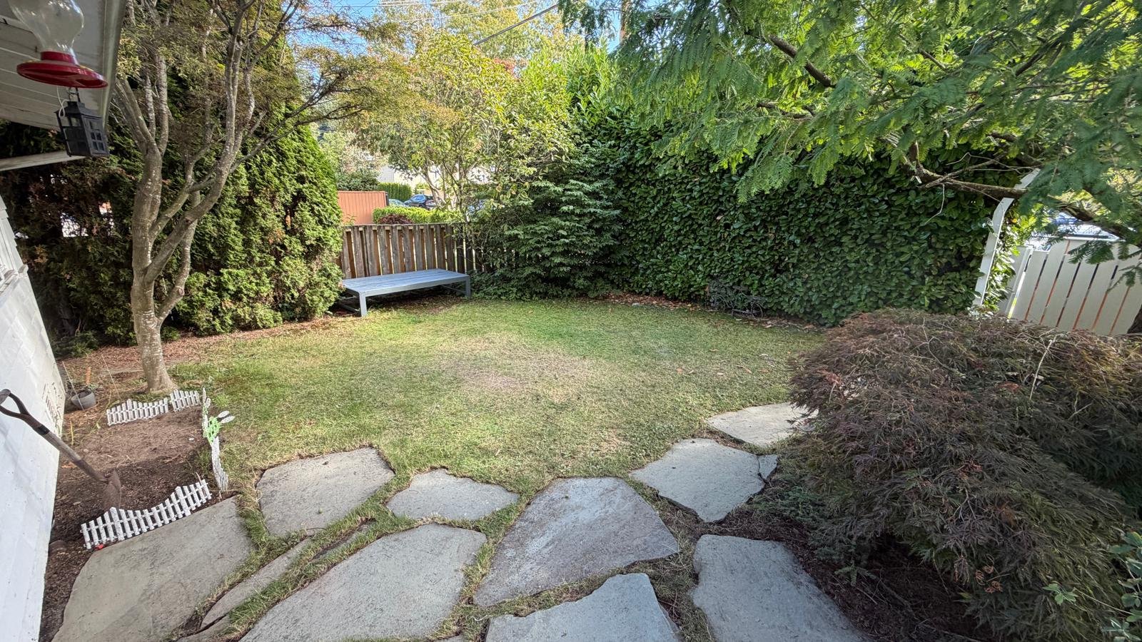 2 Bedroom House for Rent - 1685 Philip Ave, North Vancouver District, BC 2