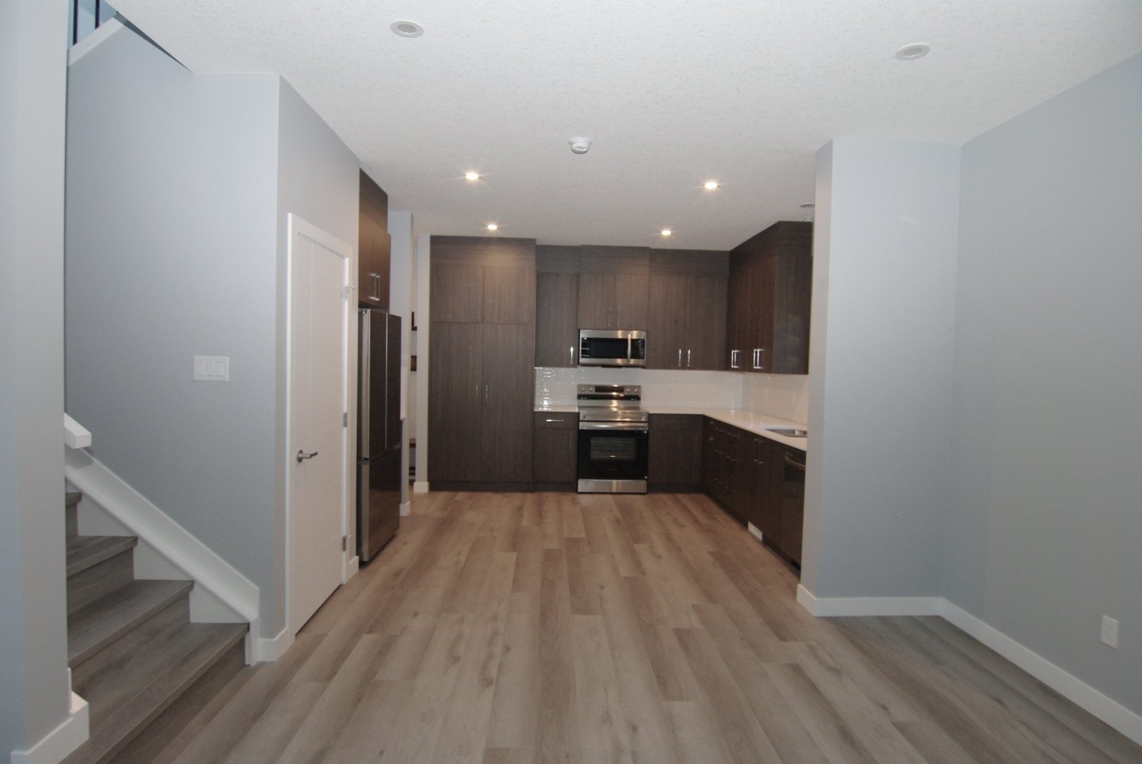 3 Bedroom Townhouse for Rent - 12616 73 St NW, Edmonton, AB 5