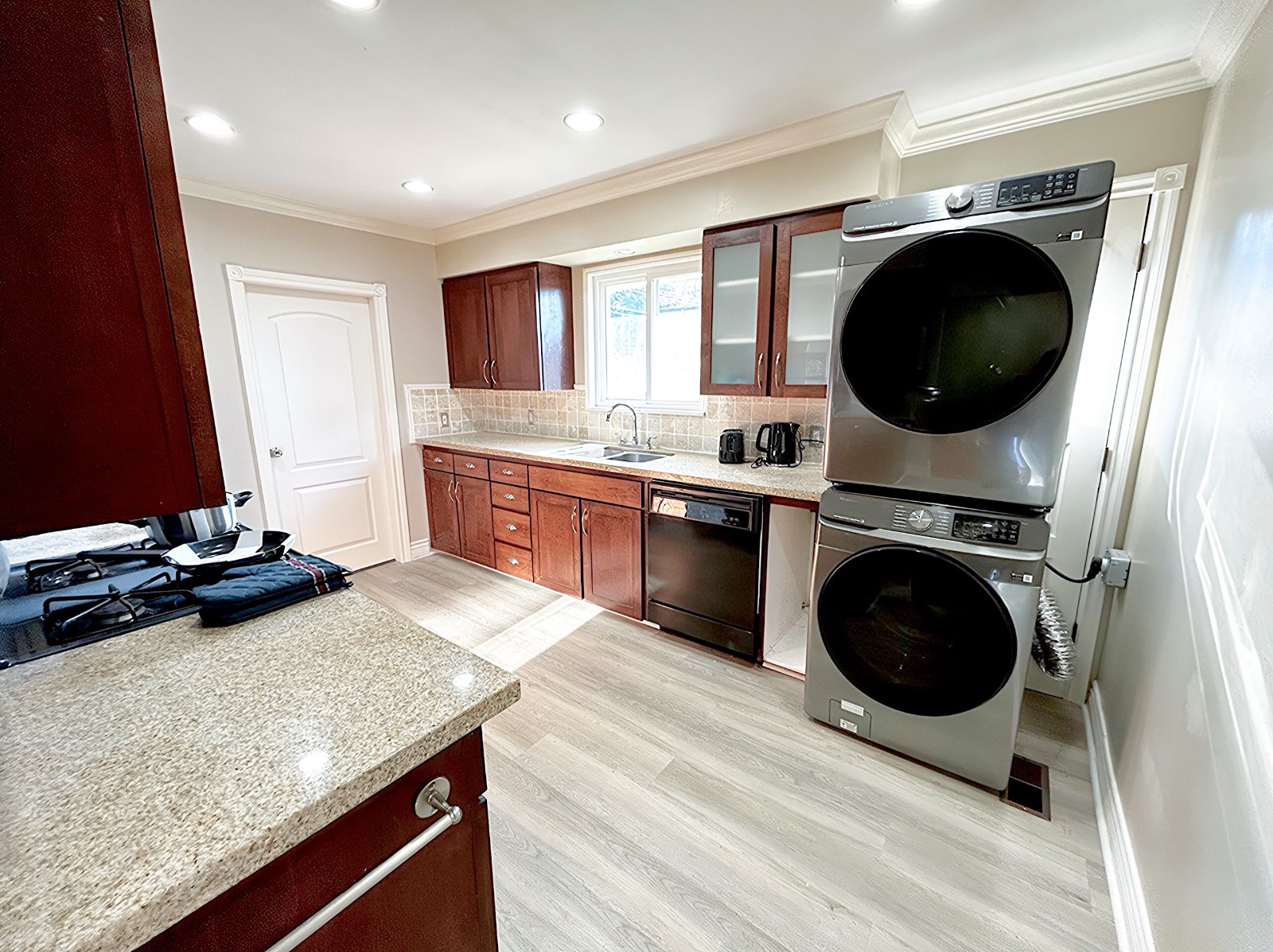 Room in House for Rent - 2051 Mahon Ave, North Vancouver, BC 5