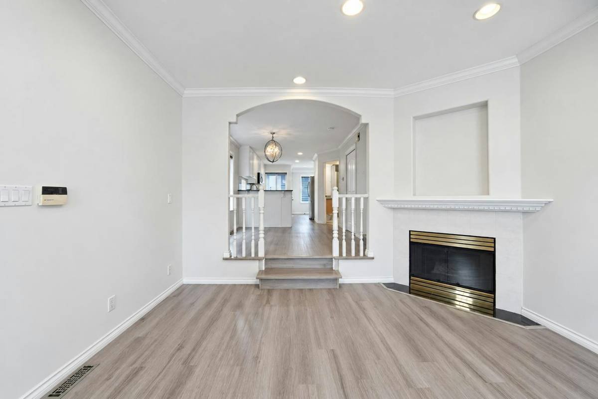 3 Bedroom House for Rent - Norfolk St, Burnaby, BC 2