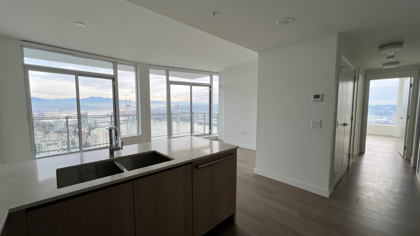 2 Bedroom Apartment for Rent - 618 Carnarvon St, New Westminster, BC 2