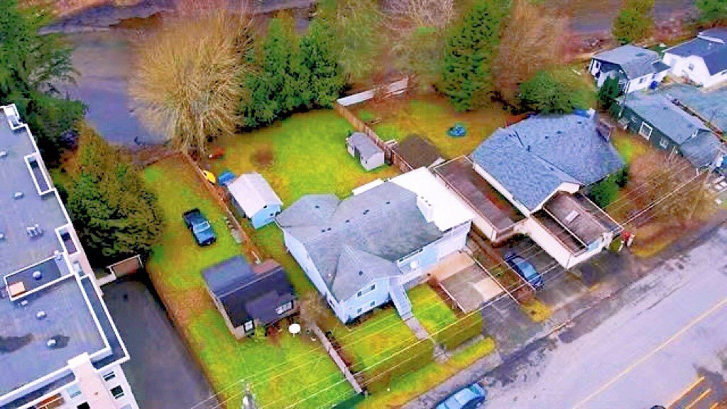 5 Bedroom House for Rent - 158 Cedar Ave, Harrison Hot Springs, BC 4