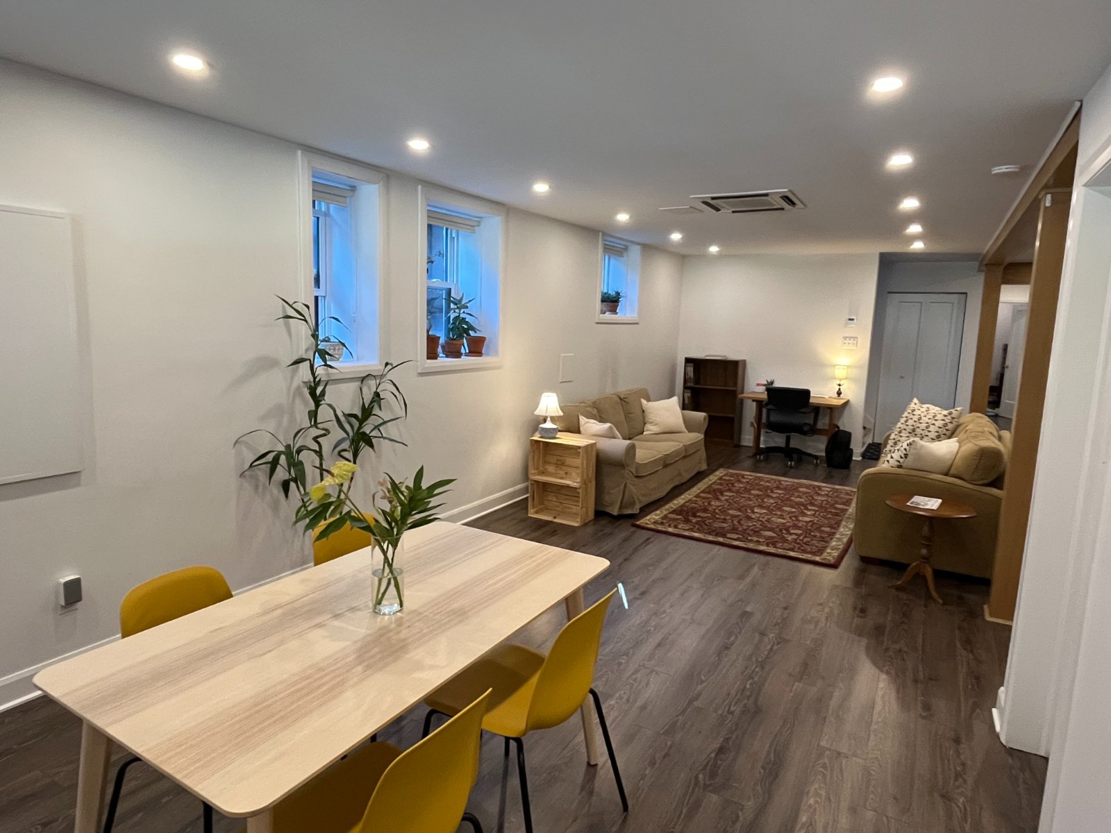 Room in Apartment for Rent - Avenue Notre-Dame-de-Grâce, Montréal, QC 2