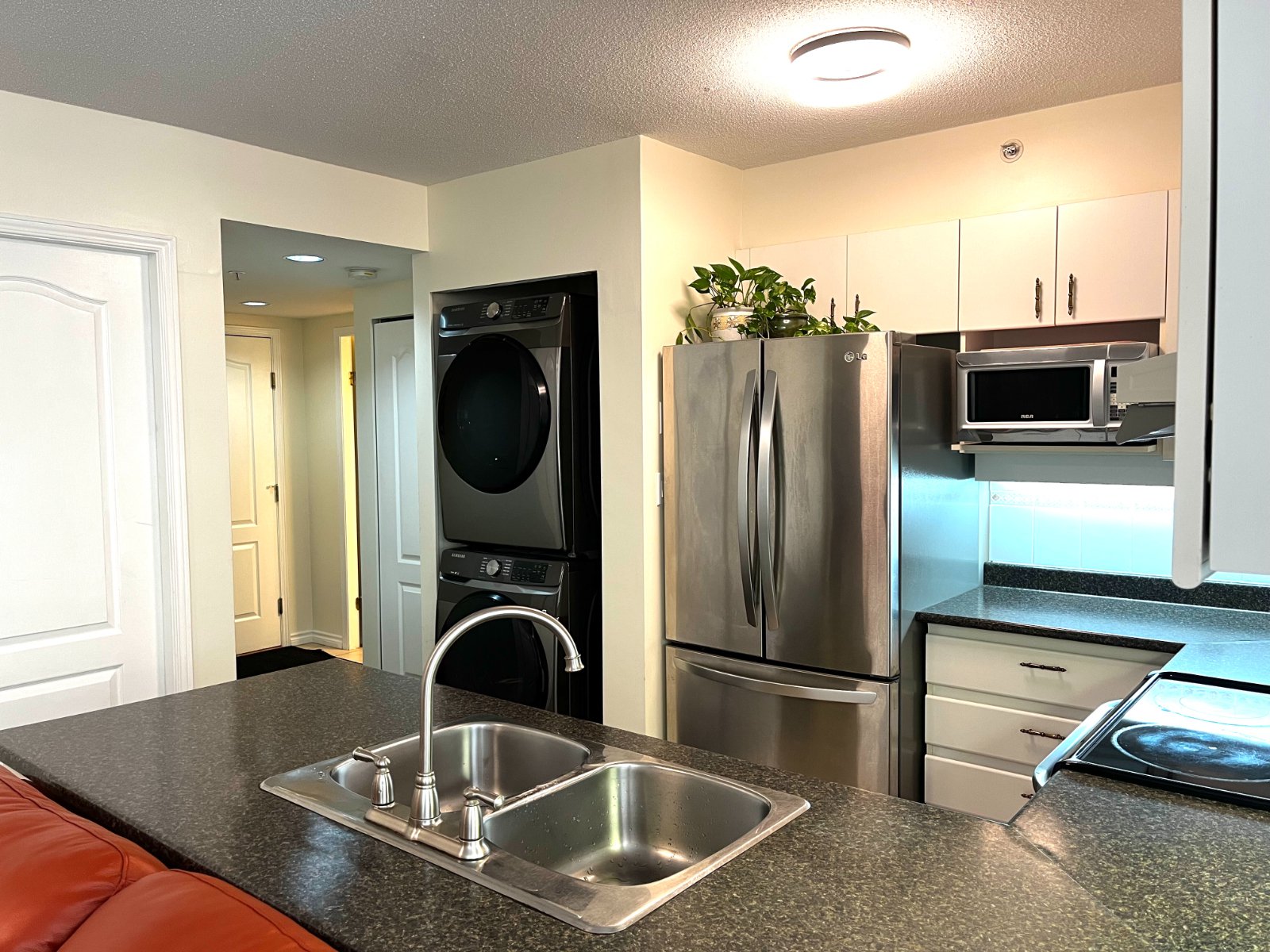 2 Bedroom Apartment for Rent - 8297 Saba Road, Richmond, BC 4