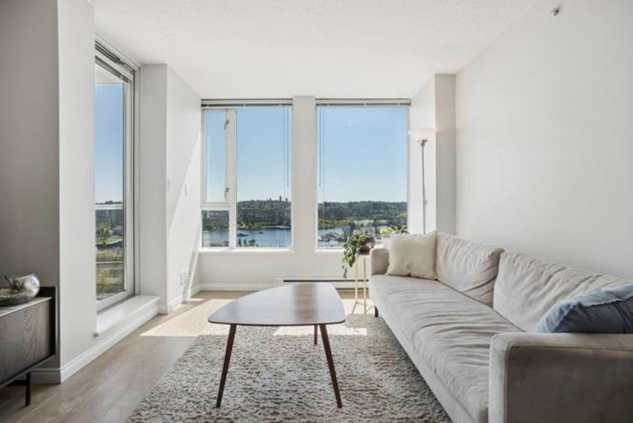 Room in Apartment for Rent - 550 Taylor Street, Vancouver, BC 2