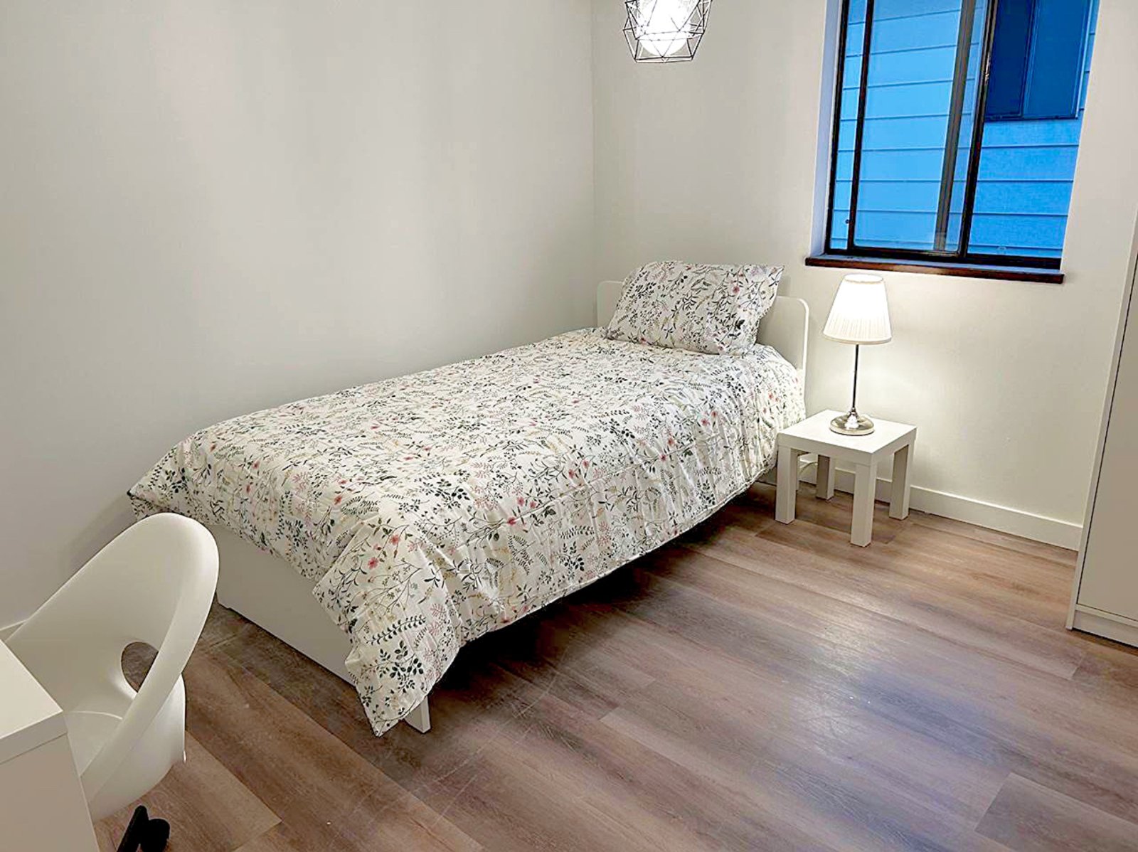 Room in House for Rent - 2933 E 8th Ave, Vancouver, BC 3