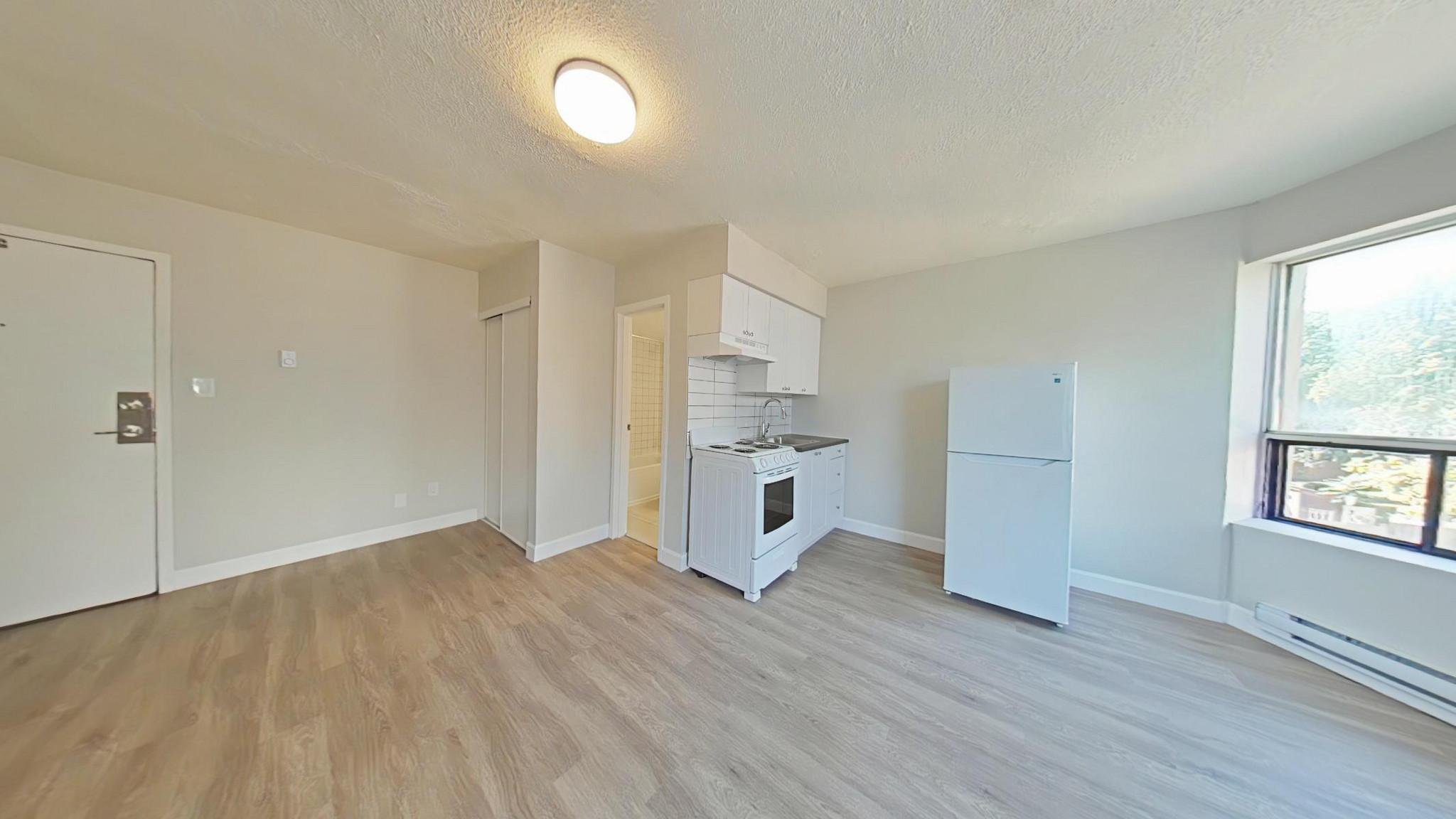 Studio Apartment for Rent - 1510 King St. W., Toronto, ON 2