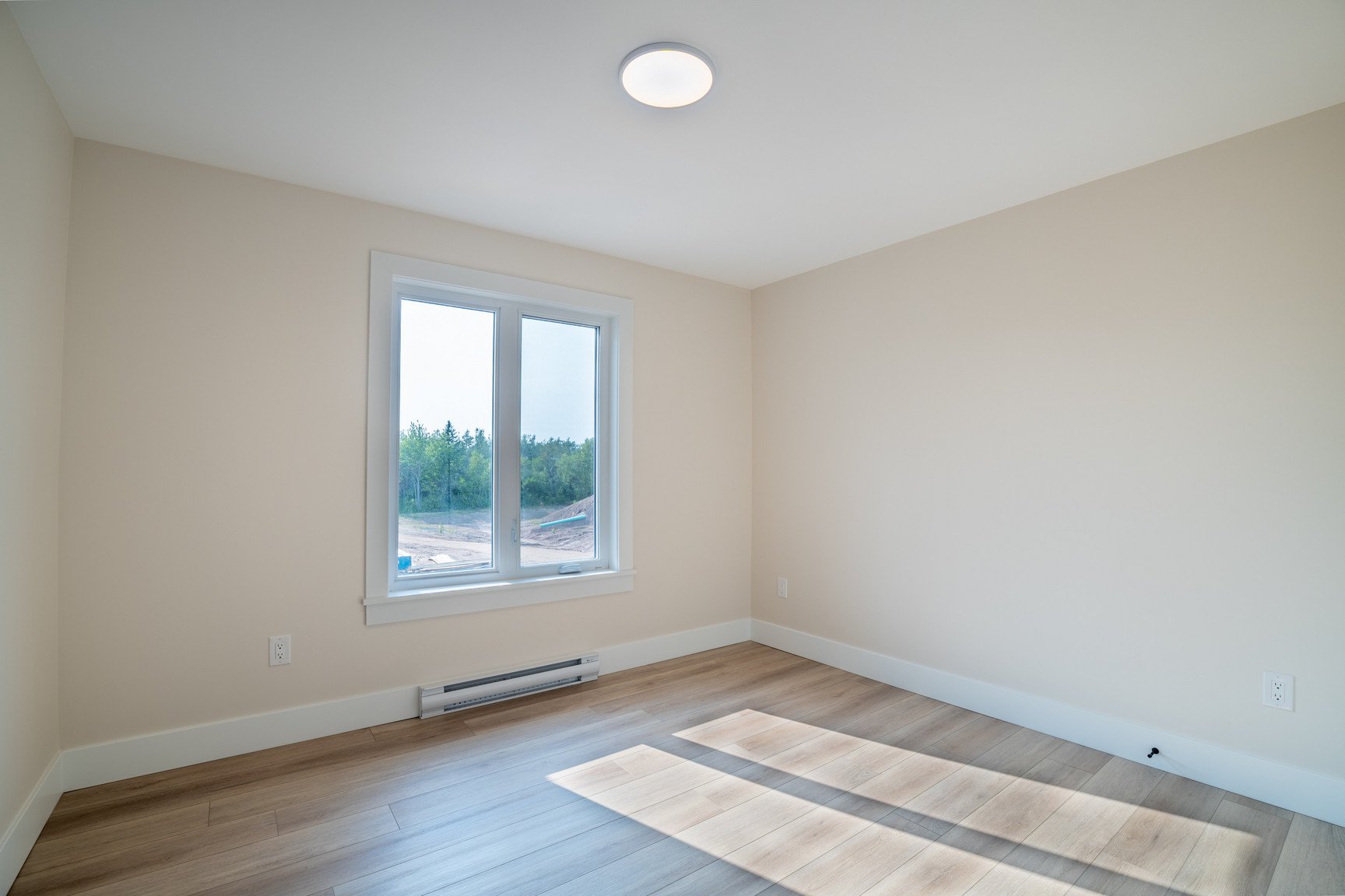 2 Bedroom Apartment for Rent - 14 Rue W D Fougere, Shediac, NB 5