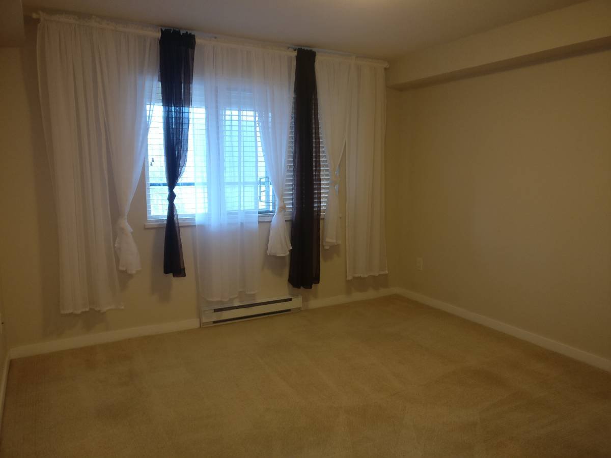 2 Bedroom Apartment for Rent - 160 Shoreline Cir, Port Moody, BC 5
