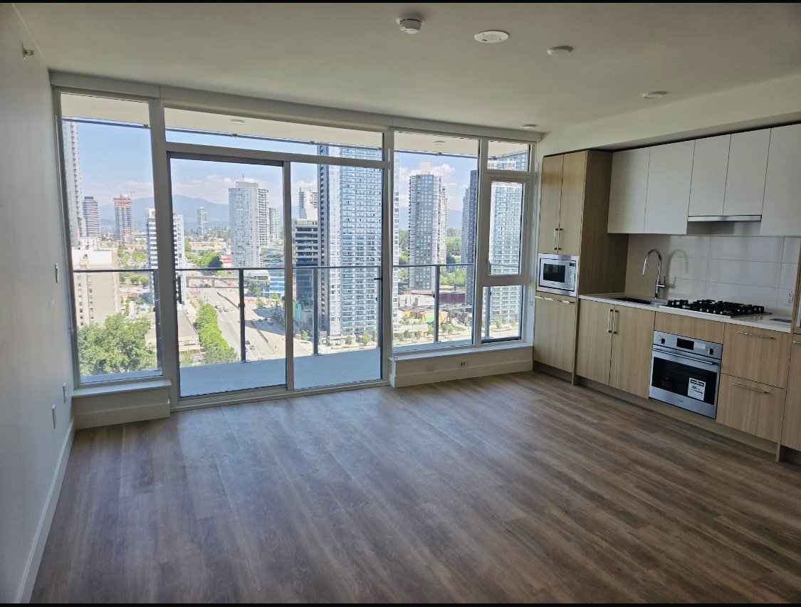 Studio Apartment for Rent - 9675 King George Blvd, Surrey, BC 4