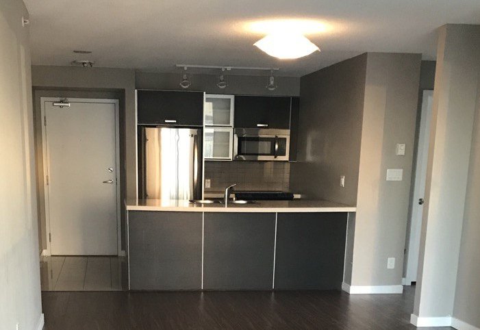 3 Bedroom Apartment for Rent - 9981 Whalley Blvd, Surrey, BC 5