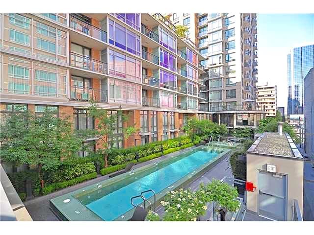 2 Bedroom Apartment for Rent - 788 Richards St, Vancouver, BC 4