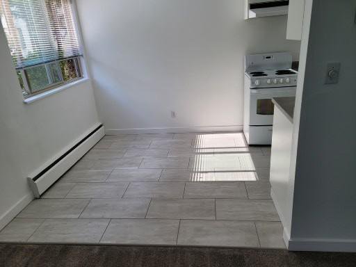 2 Bedroom Apartment for Rent - 274 2nd Street West, North Vancouver, BC 3