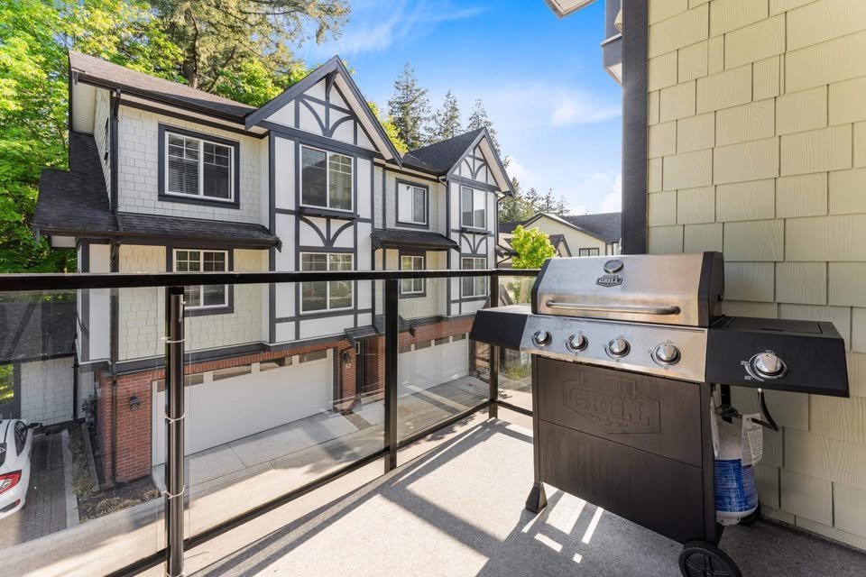 4 Bedroom Townhouse for Rent - 11188 72 Ave, Delta, BC 3