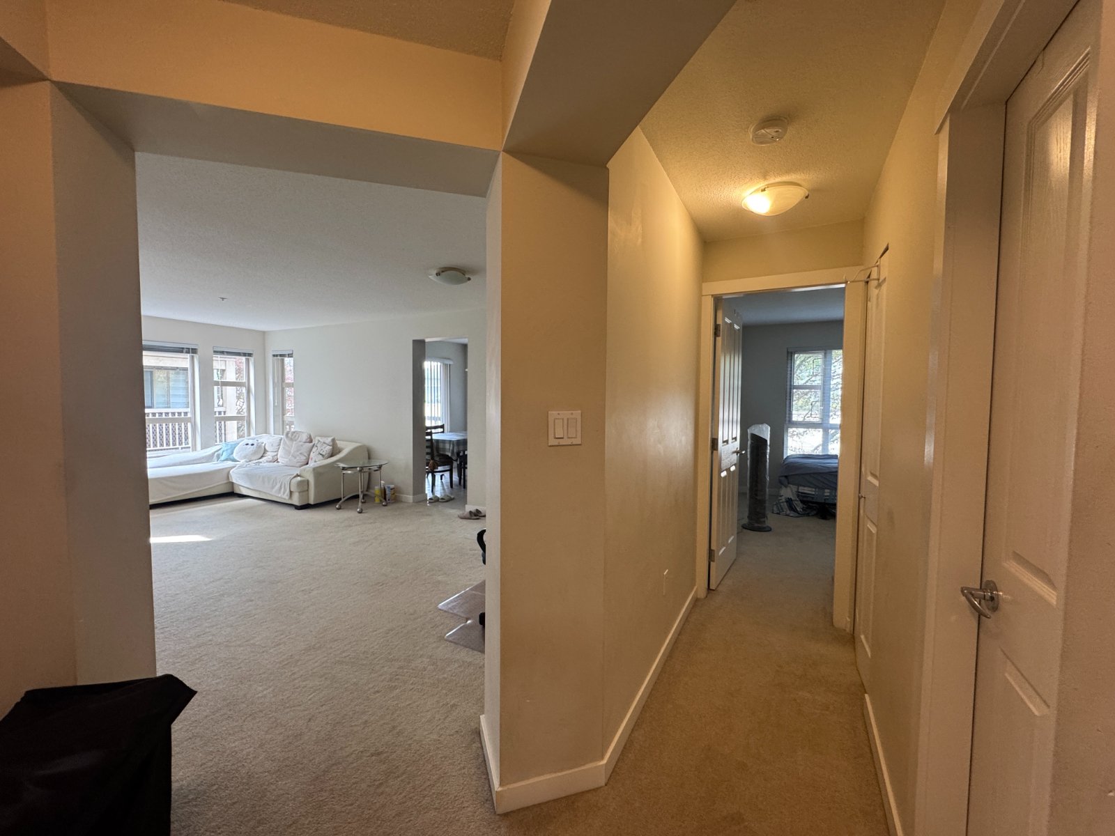 2 Bedroom Apartment for Rent - 5111 Garden City Rd, Richmond, BC 3